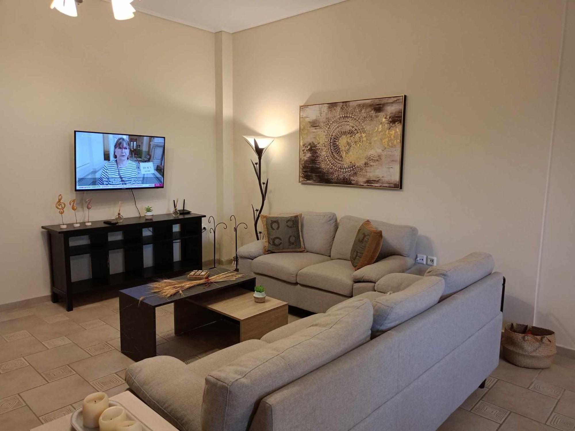 Comfortable Apartment In Kiato Luaran gambar